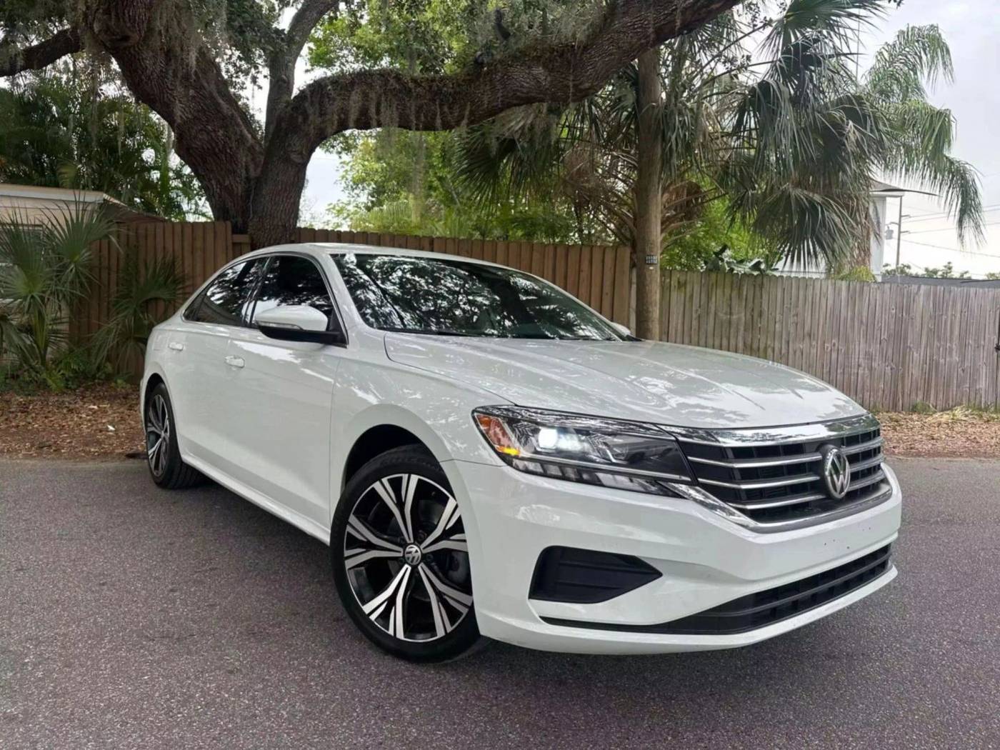 2021 Volkswagen Passat SE — Sedan — 84,350 mi — Tampa, FL