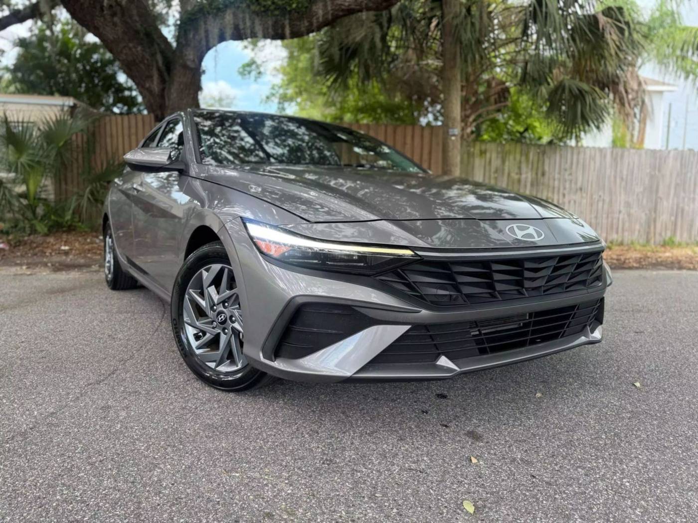 2024 Hyundai Elantra SEL — Sedan — 52,914 mi — Tampa, FL