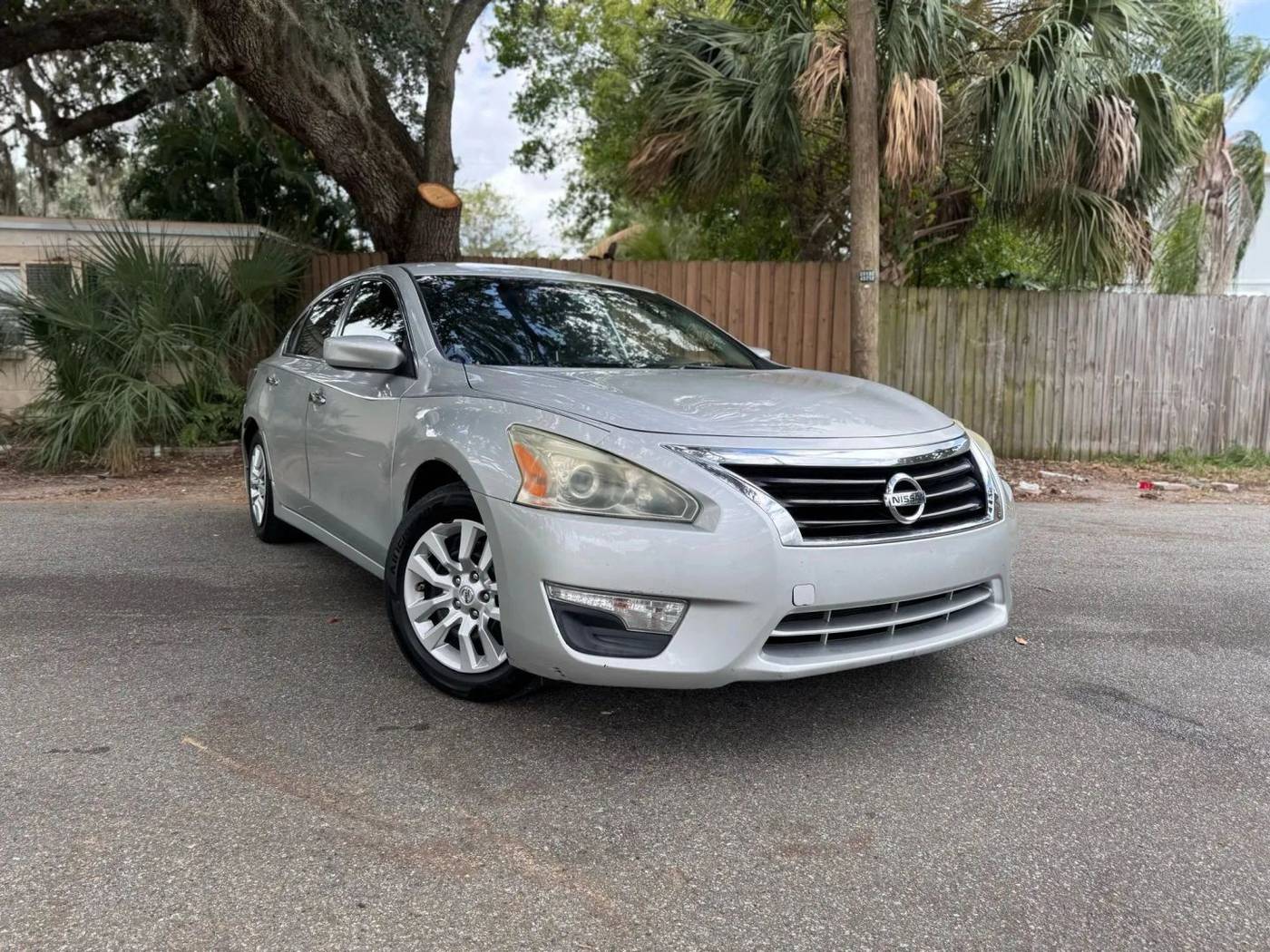 2015 Nissan Altima 2.5 S — Sedan — 133,266 mi — Tampa, FL