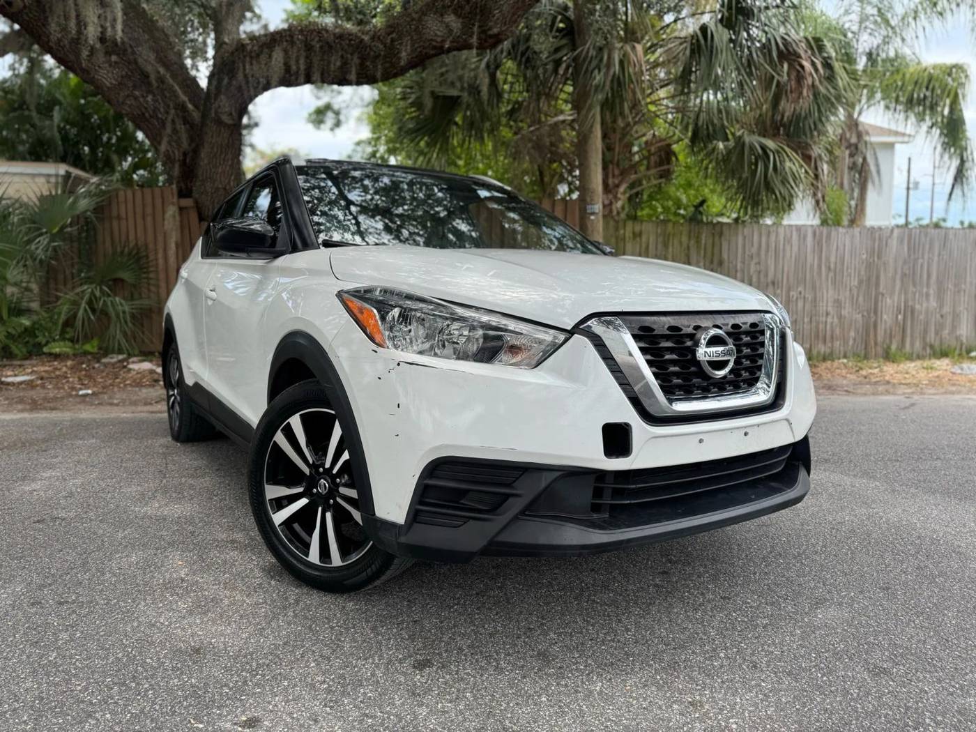 2018 Nissan Kicks SV — SUV — 118,436 mi — Tampa, FL
