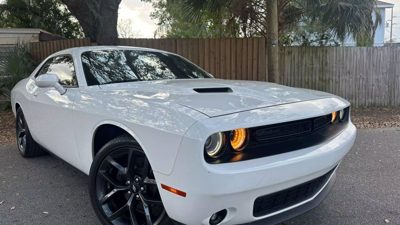 2019 Dodge Challenger SXT — Coupe — 83,609 mi — Tampa, FL