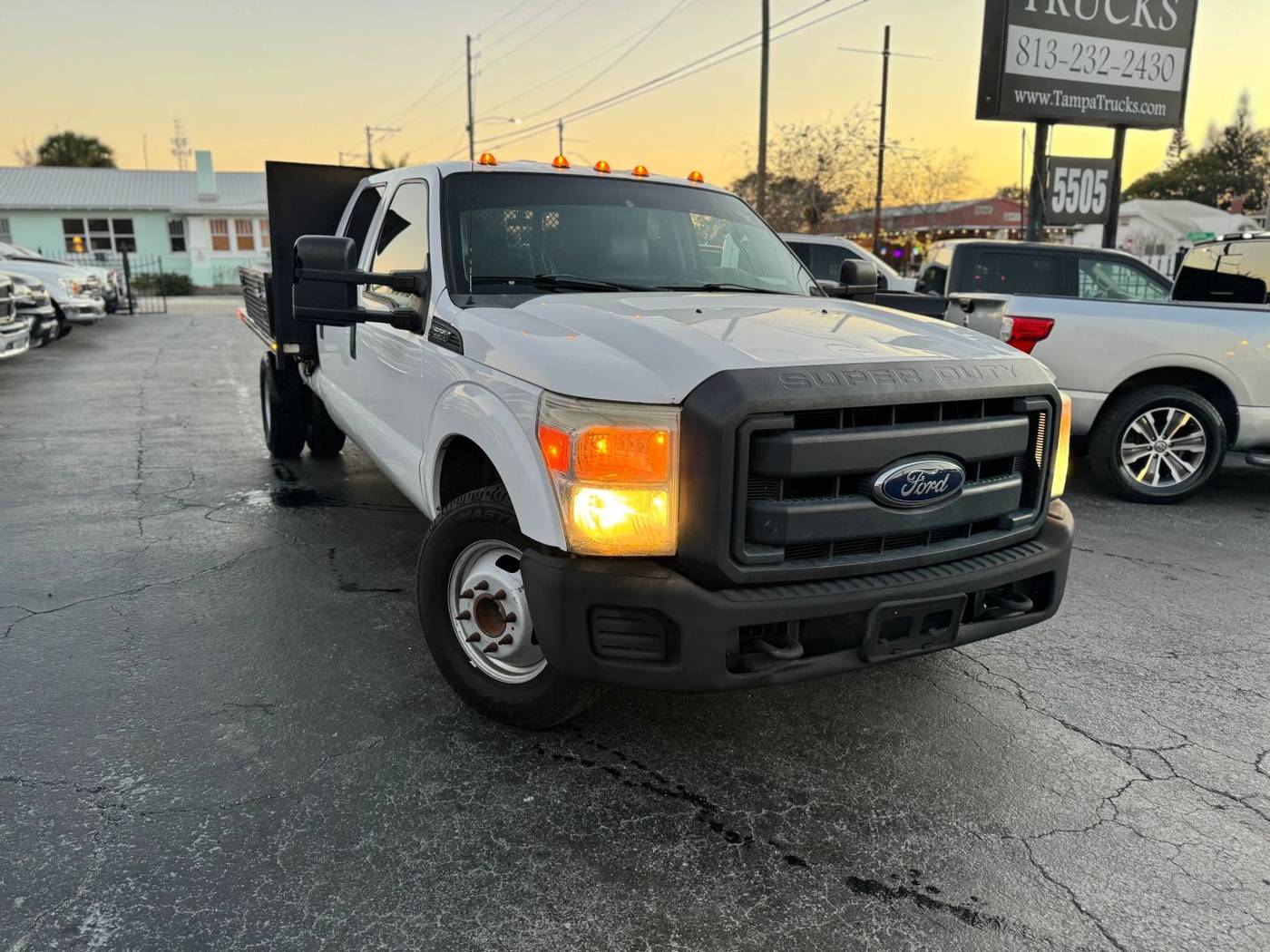 2013 Ford Super Duty F-350 Chassis Cab XL — Chassis Cab Truck — 92,439 mi — Tampa, FL