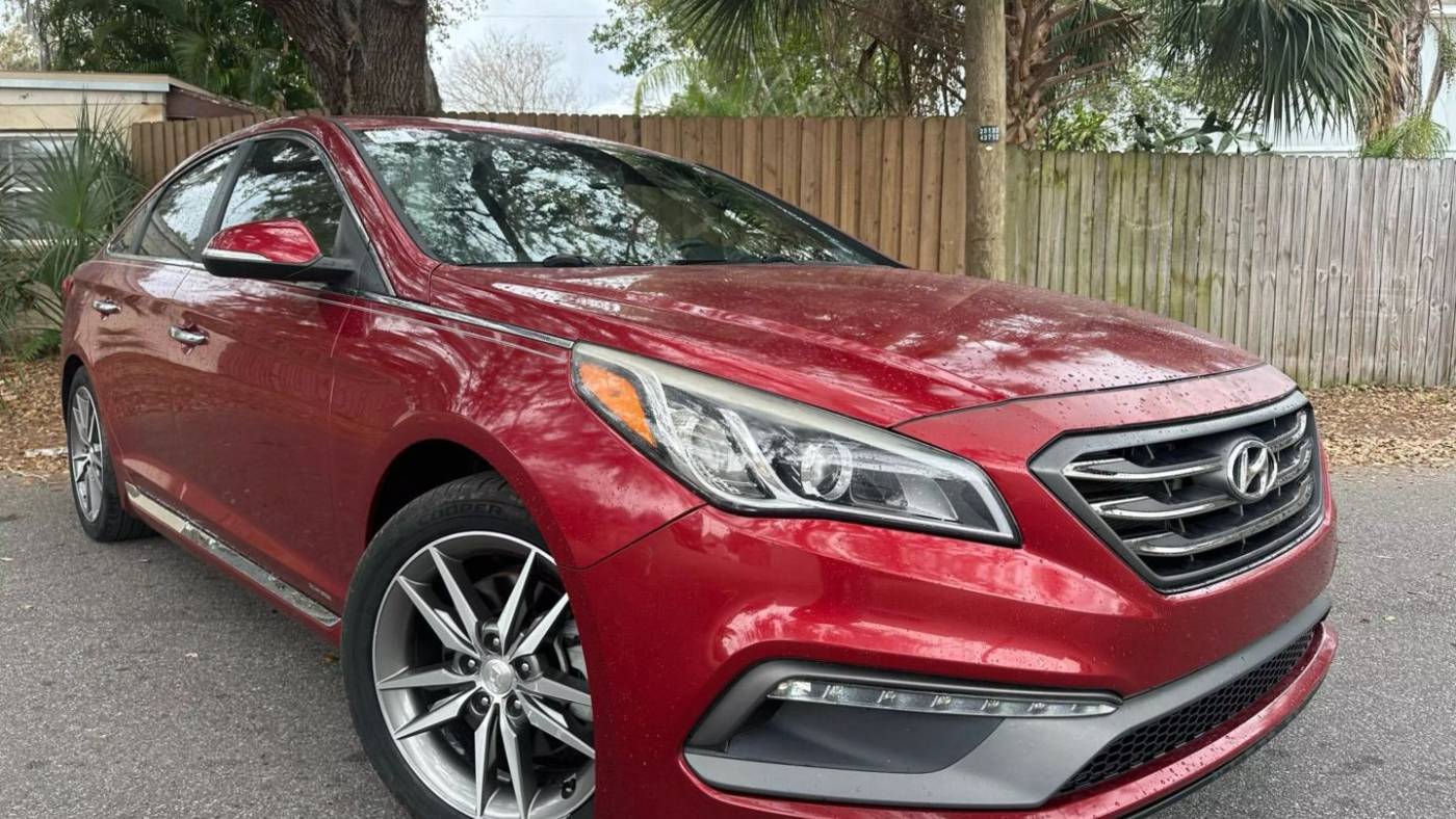 2015 Hyundai Sonata Sport 2.0T — Sedan — 63,946 mi — Tampa, FL