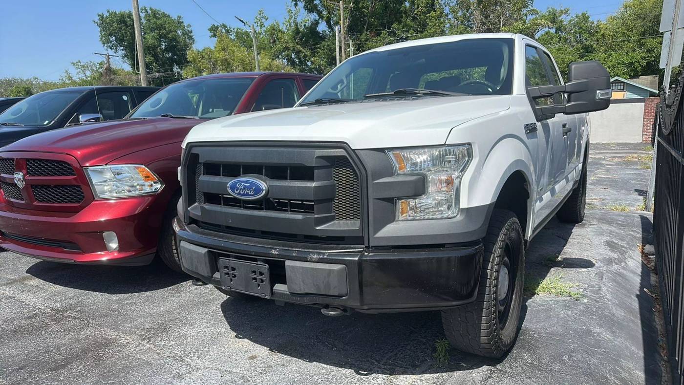 2015 Ford F-150 XL — Pickup Truck — 172,081 mi — Tampa, FL