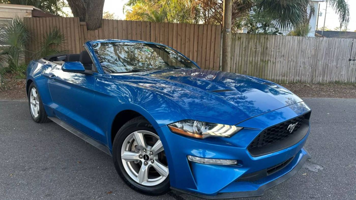2019 Ford Mustang EcoBoost — Convertible — 94,537 mi — Tampa, FL
