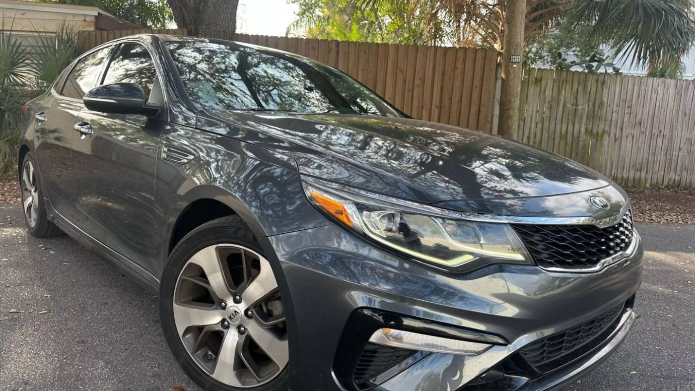 2019 Kia Optima S — Sedan — 136,275 mi — Tampa, FL