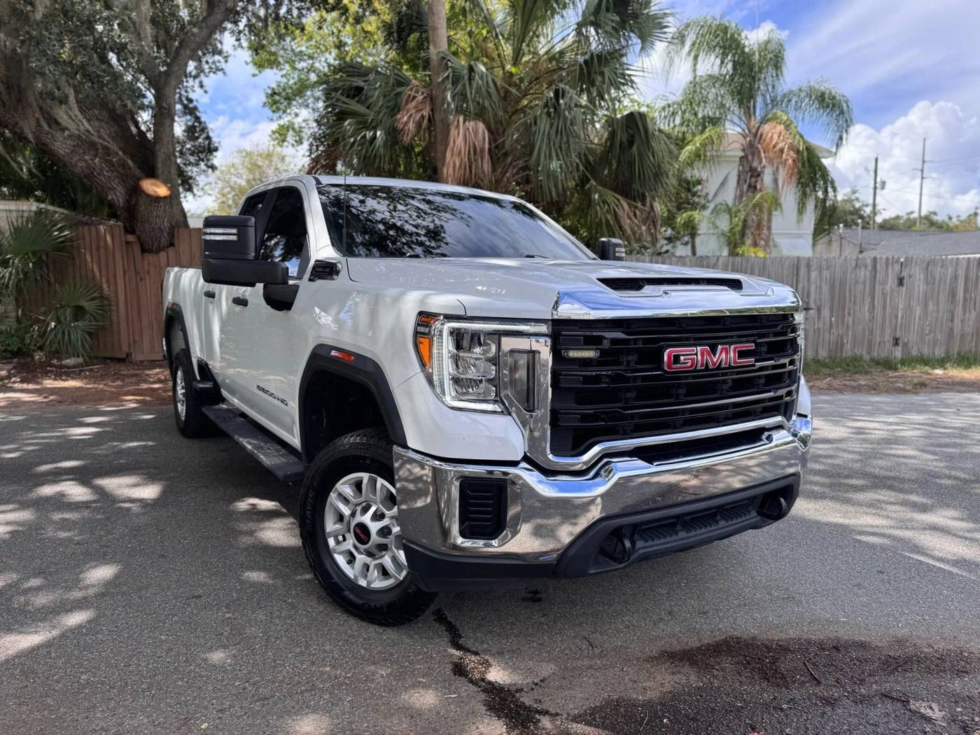 2022 GMC Sierra 2500HD Pro — Pickup Truck — 74,436 mi — Tampa, FL