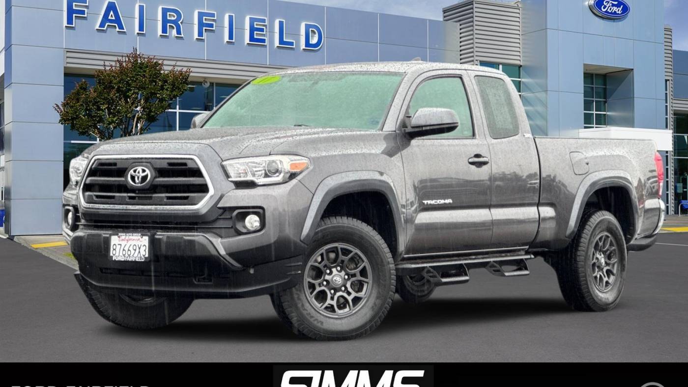 2017 Toyota Tacoma SR5 — Pickup Truck — 30,374 mi — Fairfield, CA