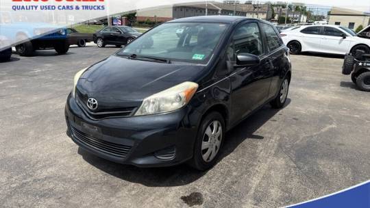 2012 Toyota Yaris 3-Door LE