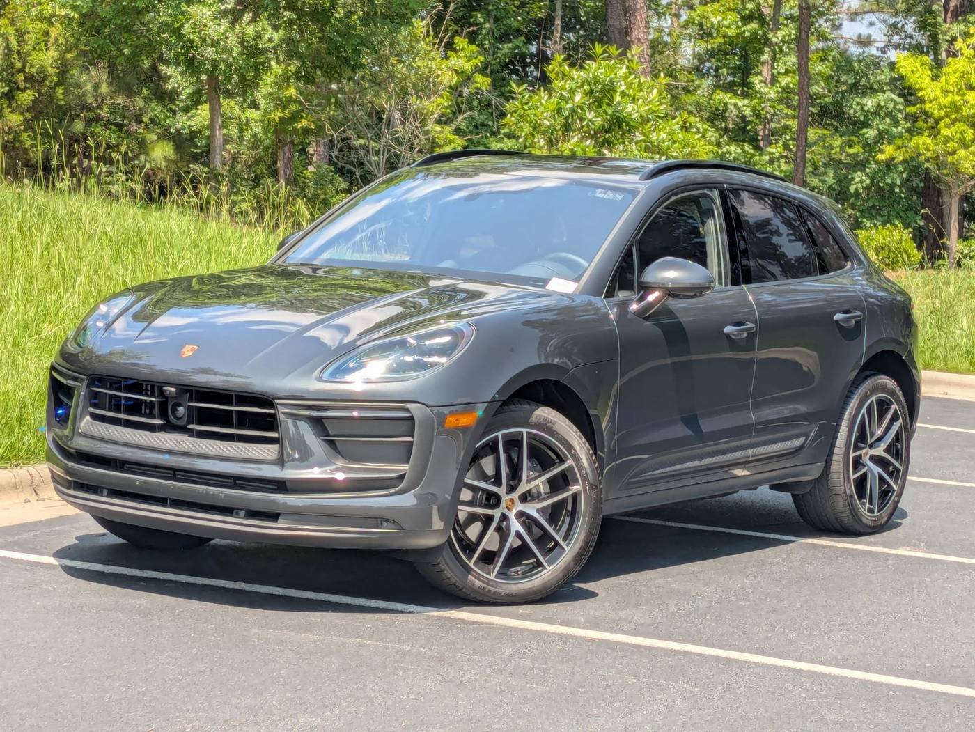 2025 Porsche Macan Macan — SUV — 2,840 mi — Durham, NC