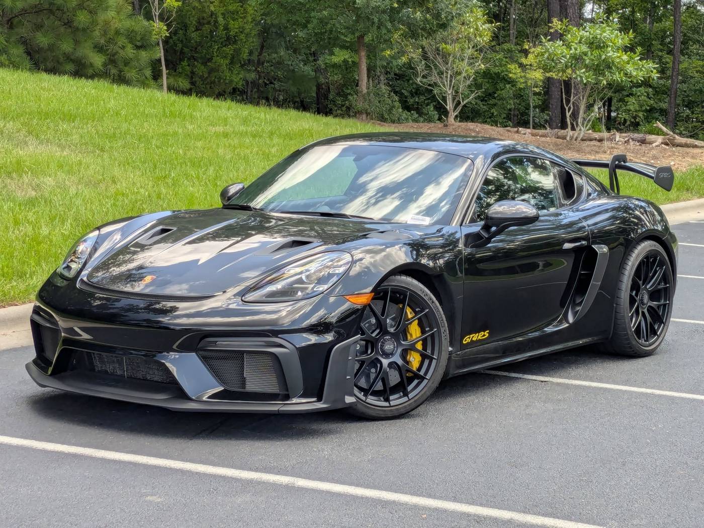 2025 Porsche 718 Cayman GT4 RS — Coupe — 789 mi — Durham, NC