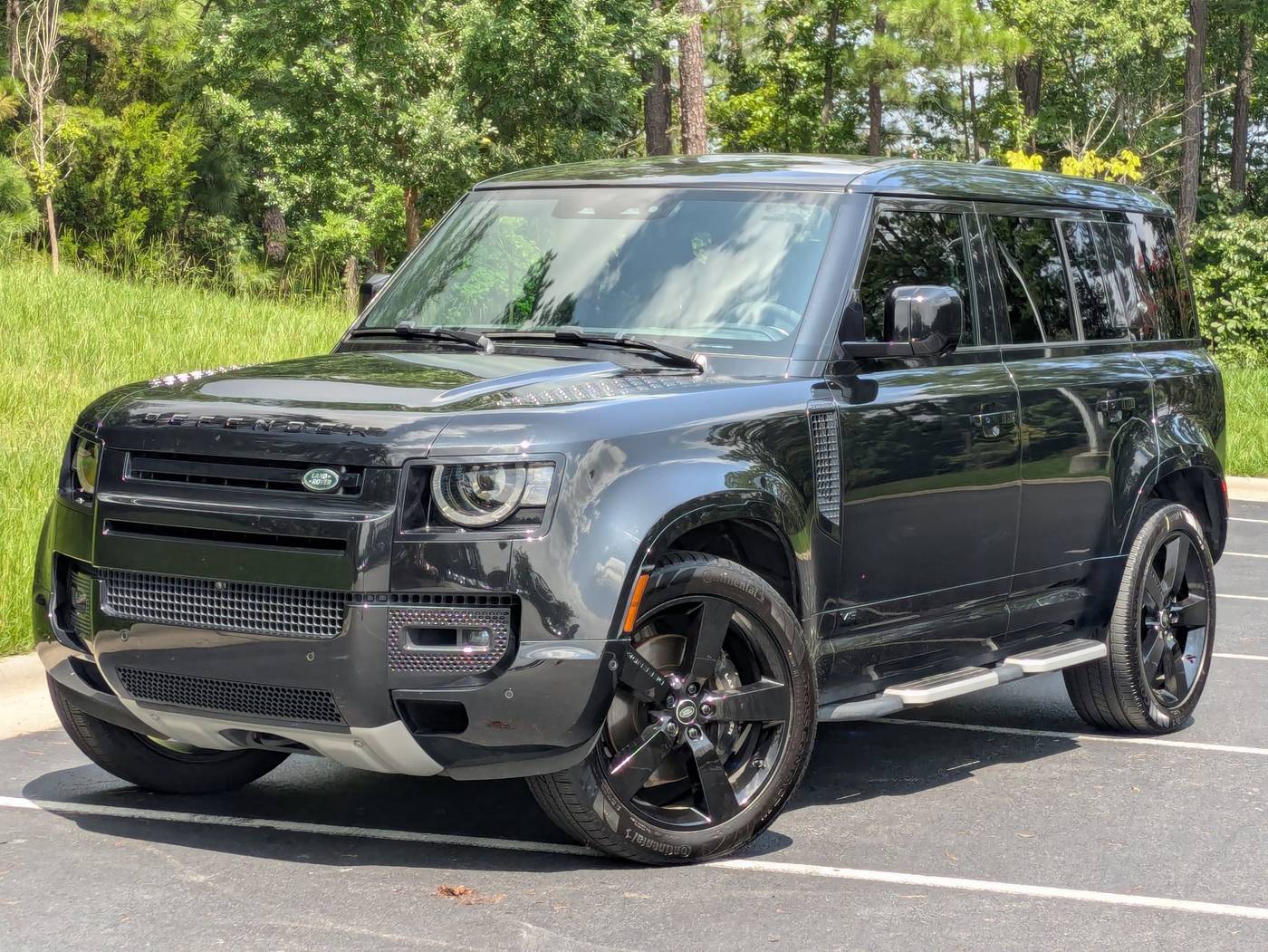 2023 Land Rover Defender V8 — SUV — 40,871 mi — Durham, NC