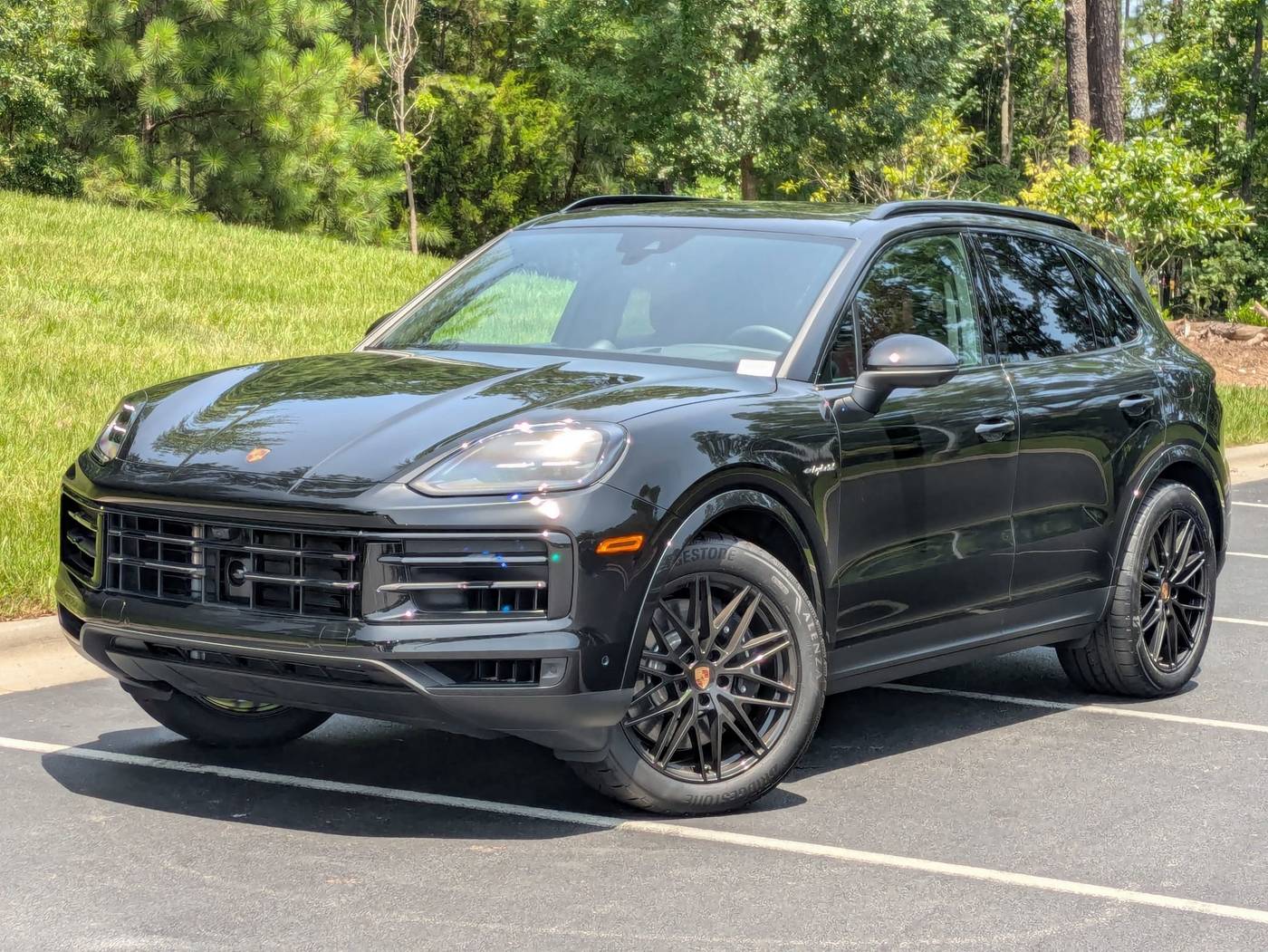 2025 Porsche Cayenne E-Hybrid — SUV — 60 mi — Durham, NC