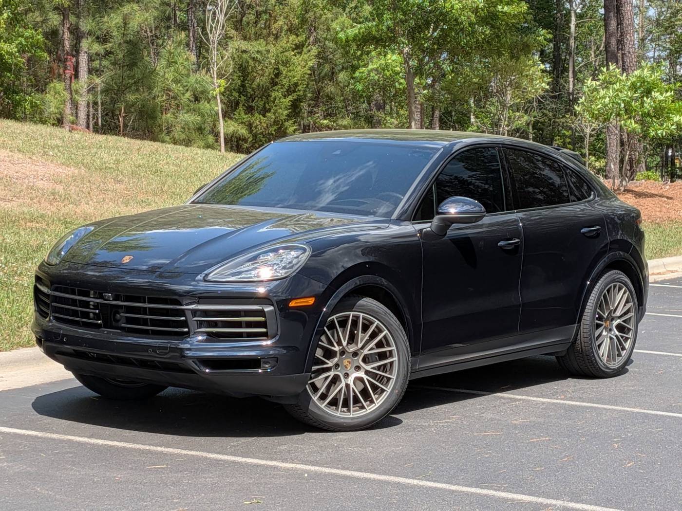 2023 Porsche Cayenne S Platinum Edition