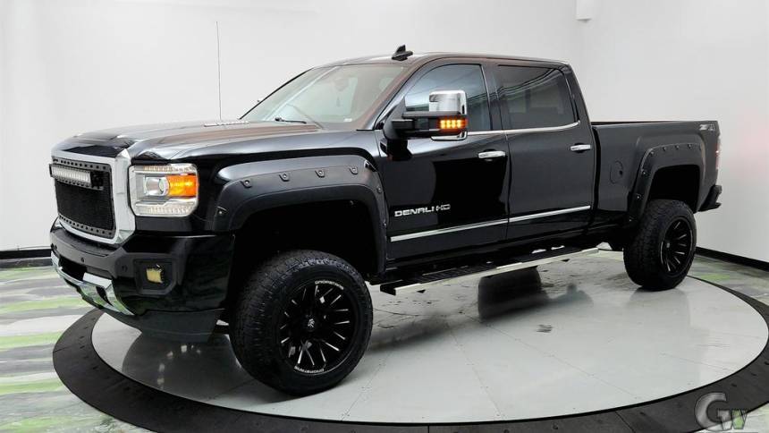 2015 GMC Sierra 2500HD Denali — Pickup Truck — 99,104 mi — Jacksonville, FL