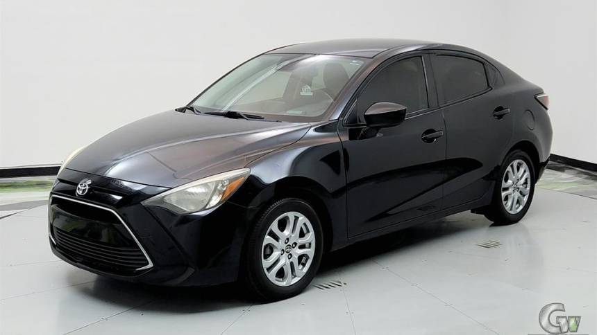2017 Toyota Yaris iA Base — Sedan — 122,086 mi — Jacksonville, FL