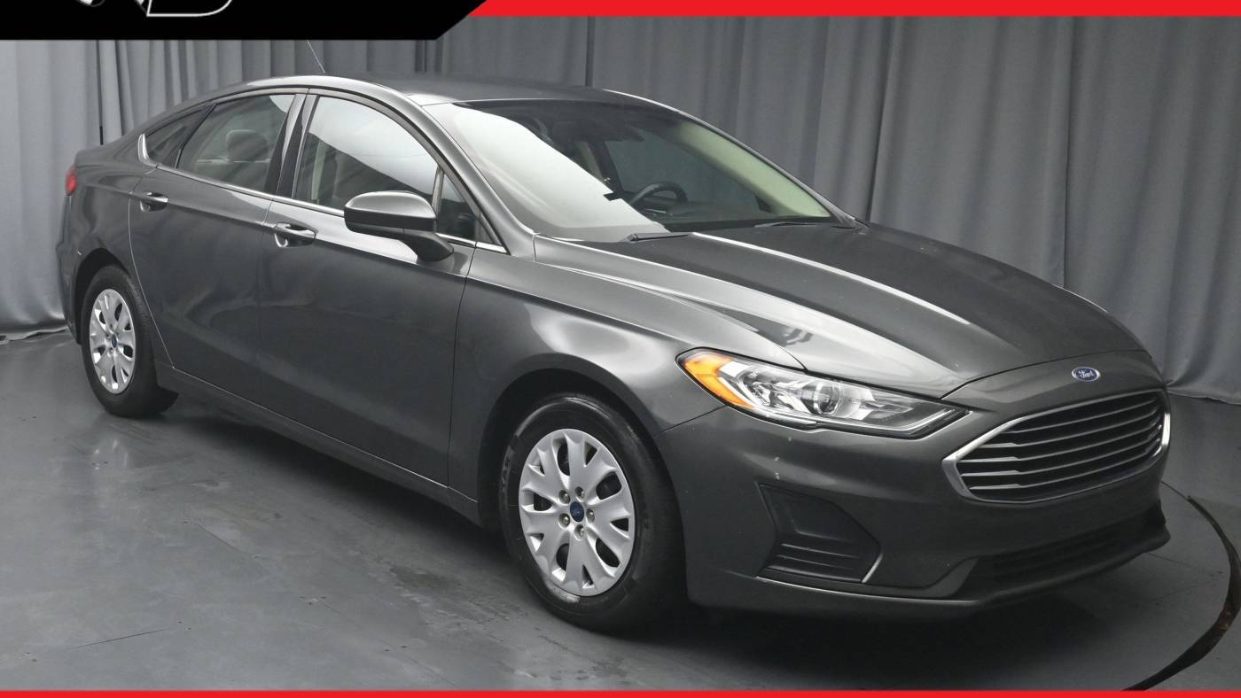 2019 Ford Fusion S — Sedan — 105,051 mi — West Park, FL