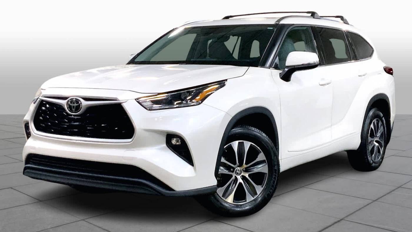 2021 Toyota Highlander XLE — SUV — 77,437 mi — Danvers, MA