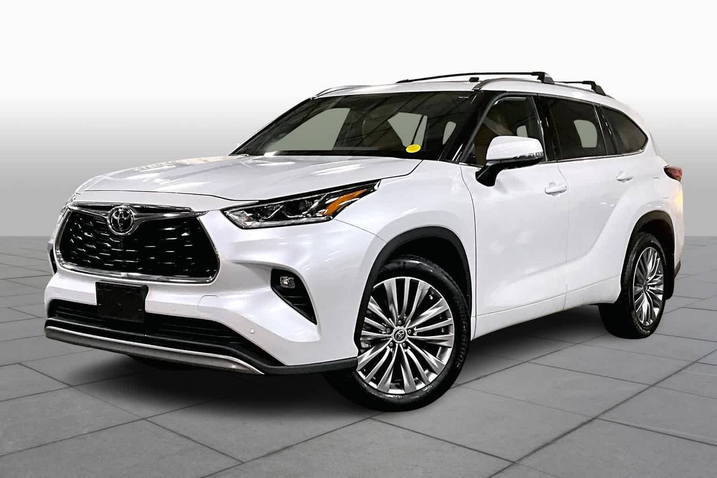 2022 Toyota Highlander Platinum — SUV — 15,048 mi — Danvers, MA