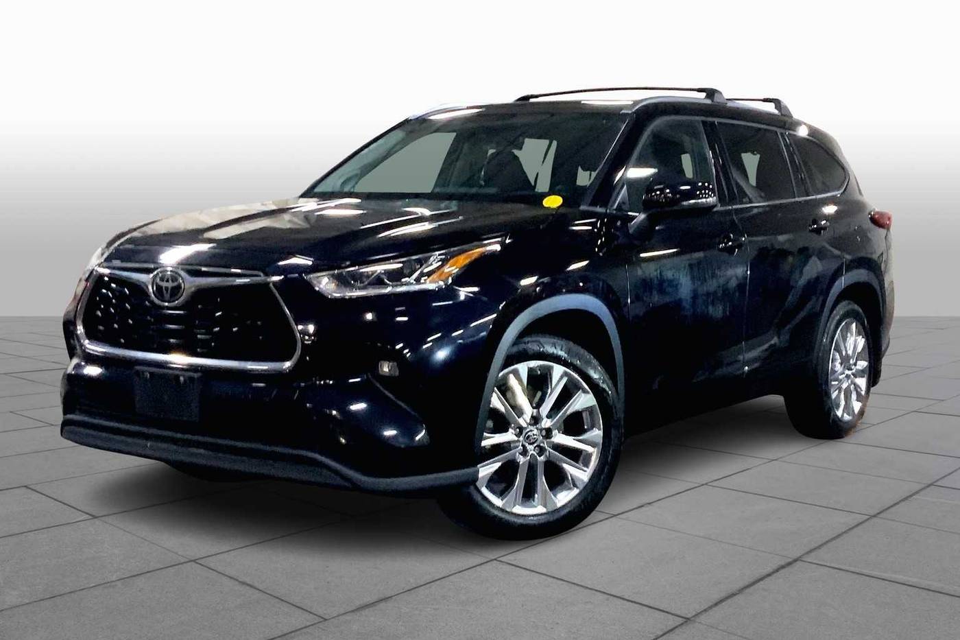 2023 Toyota Highlander Limited — SUV — 41,756 mi — Danvers, MA