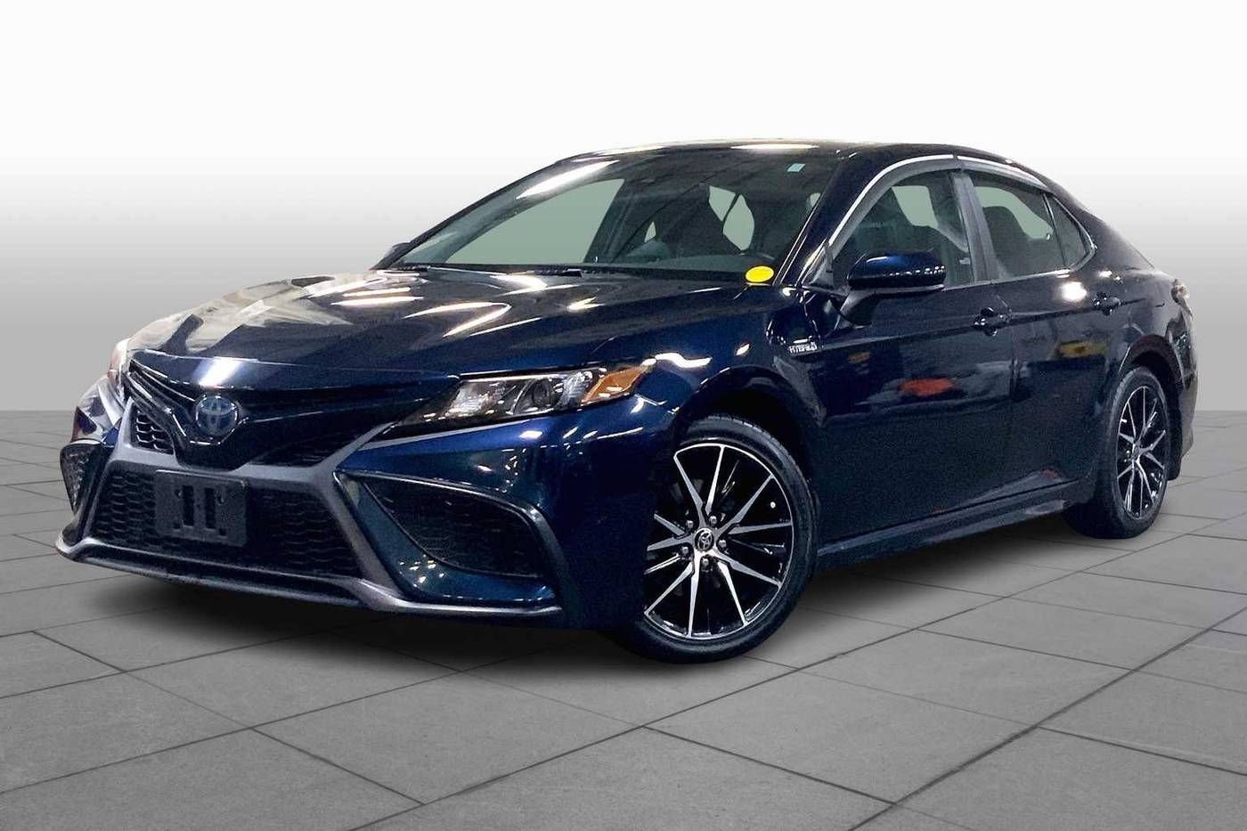 2021 Toyota Camry Hybrid SE — Sedan — 37,312 mi — Danvers, MA