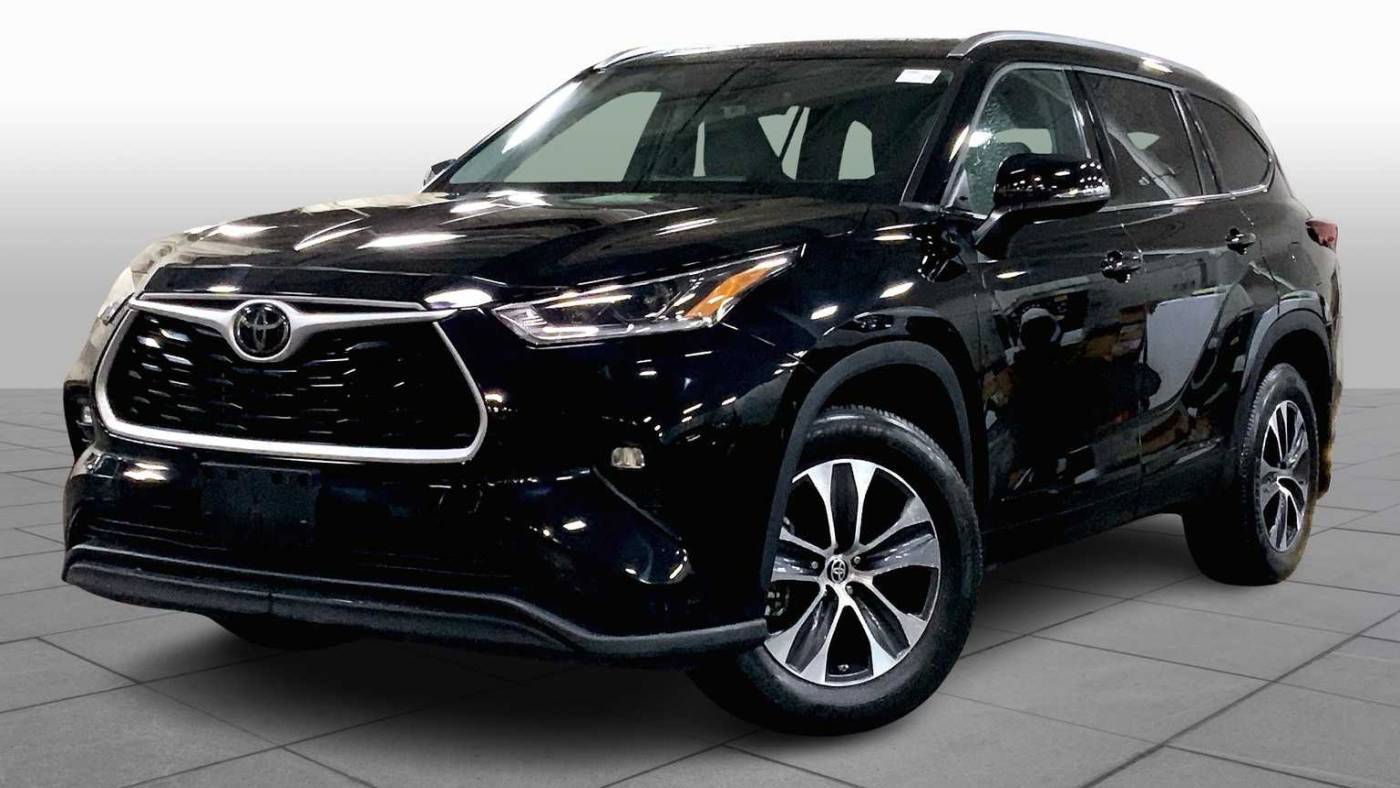 2021 Toyota Highlander XLE — SUV — 23,374 mi — Danvers, MA