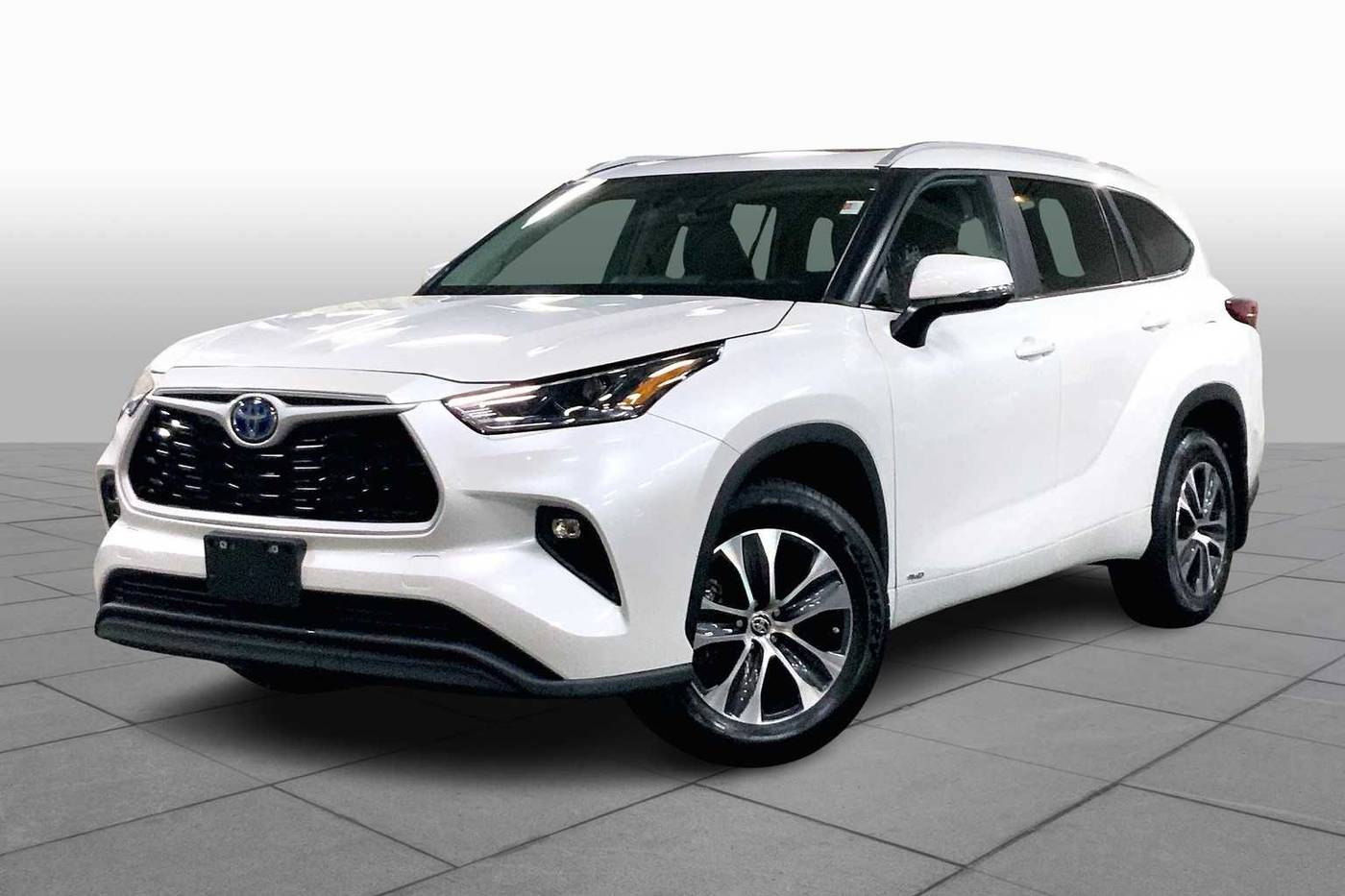 2023 Toyota Highlander Hybrid XLE — SUV — 24,960 mi — Danvers, MA