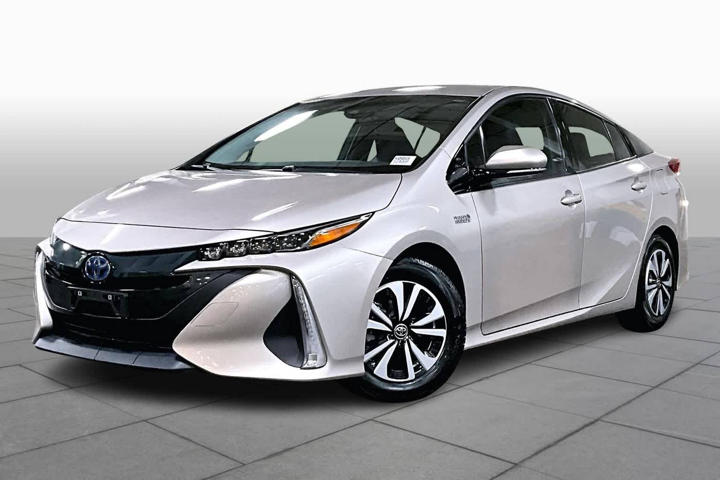 2017 Toyota Prius Prime Premium — Hatchback — 81,067 mi — Danvers, MA