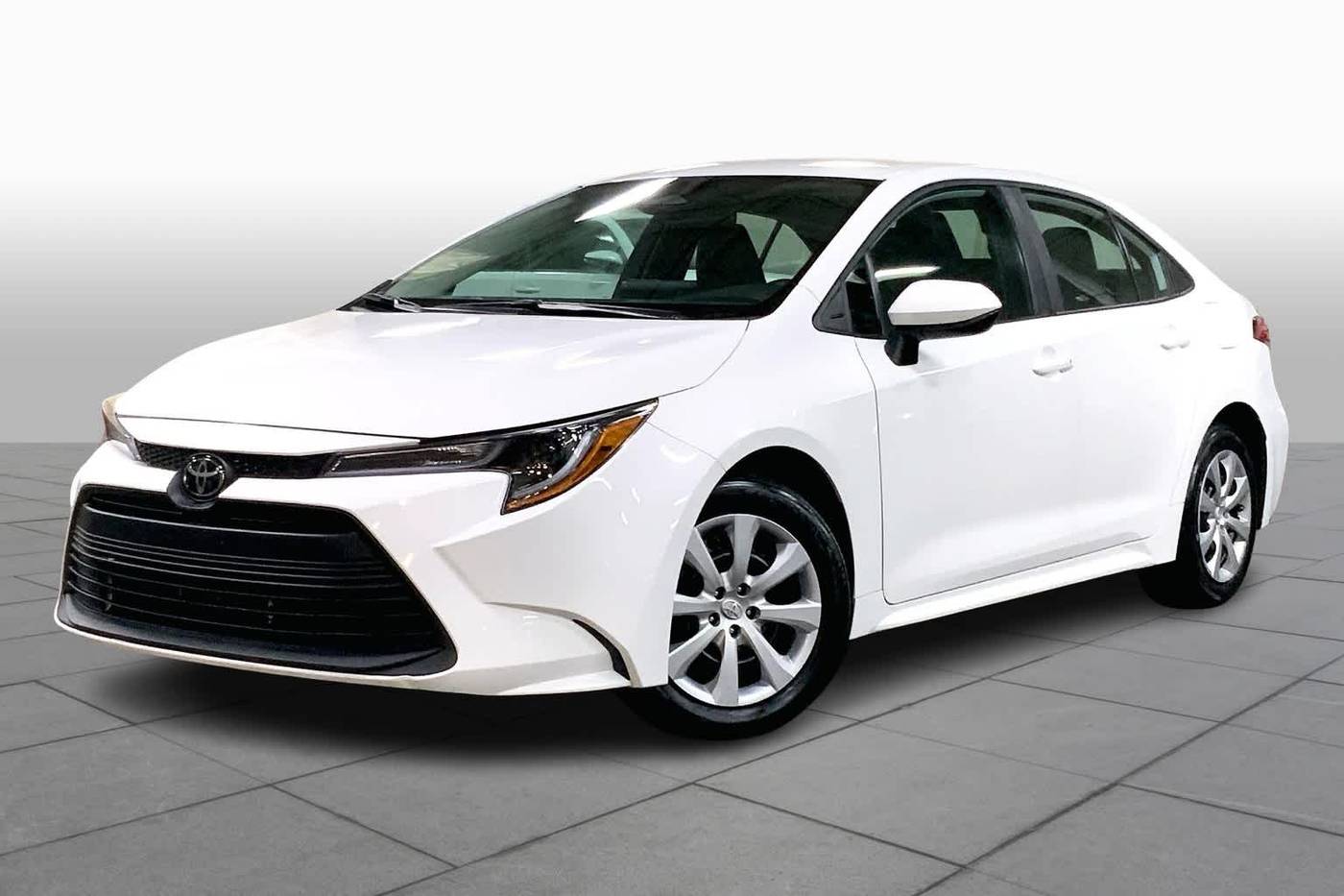 2024 Toyota Corolla LE — Sedan — 29,057 mi — Danvers, MA