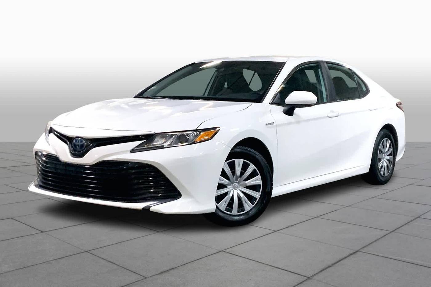 2020 Toyota Camry Hybrid LE — Sedan — 131,497 mi — Danvers, MA