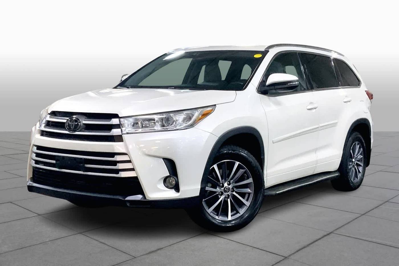2018 Toyota Highlander XLE — SUV — 73,638 mi — Danvers, MA