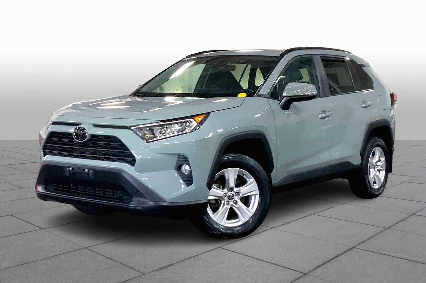 2021 Toyota RAV4 XLE — SUV — 28,117 mi — Danvers, MA