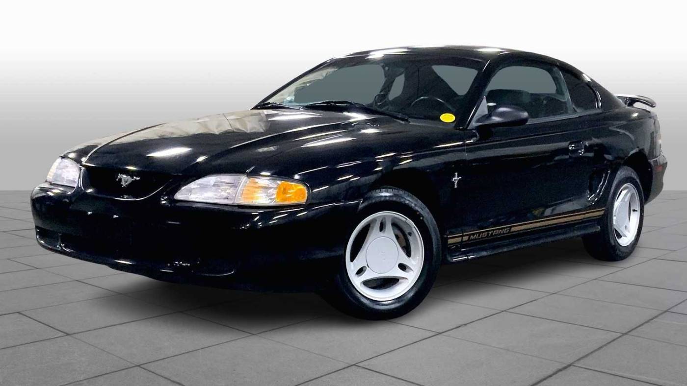 1997 Ford Mustang Base — Coupe — 9,503 mi — Danvers, MA