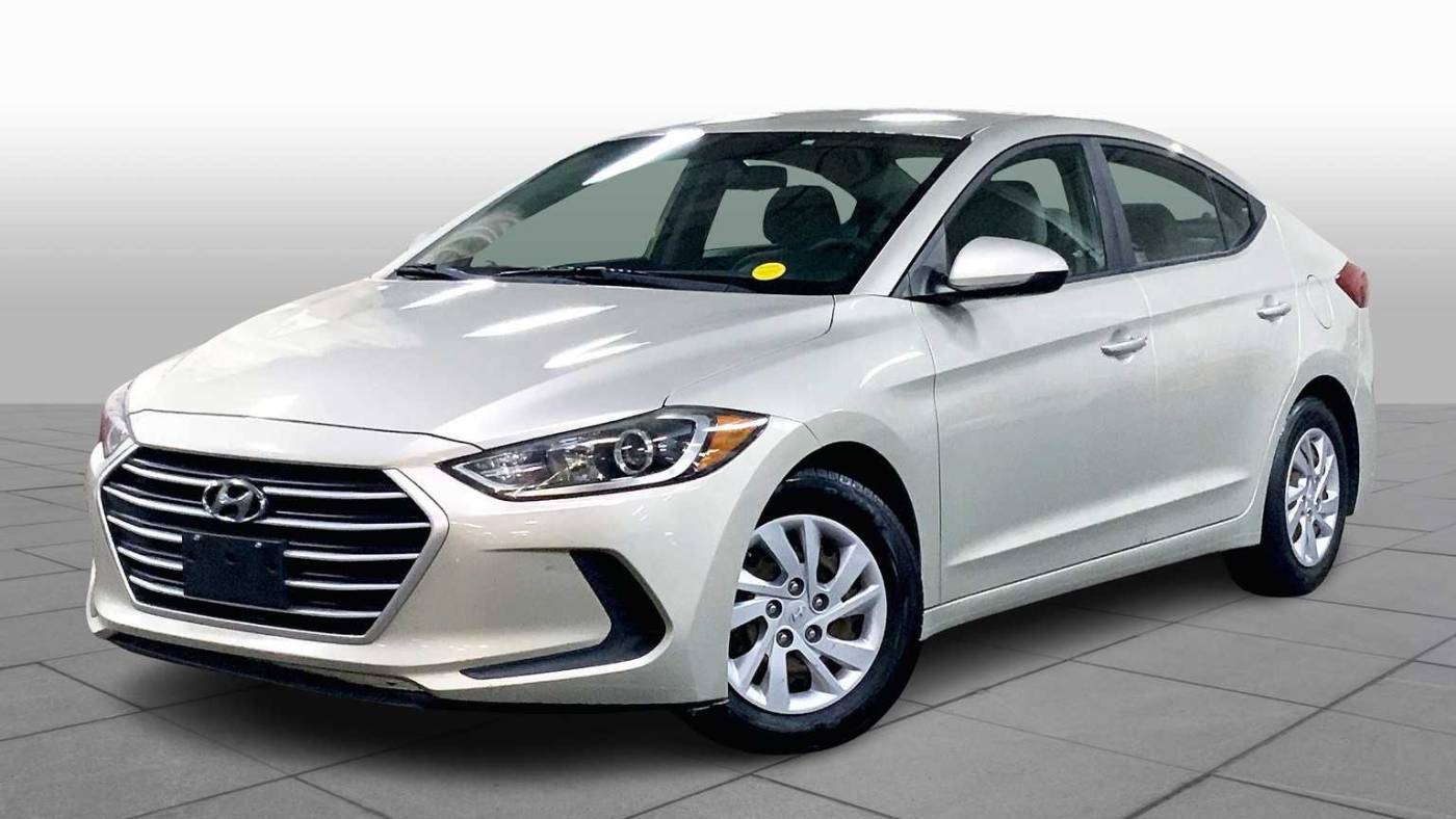 2017 Hyundai Elantra SE — Sedan — 109,004 mi — Danvers, MA