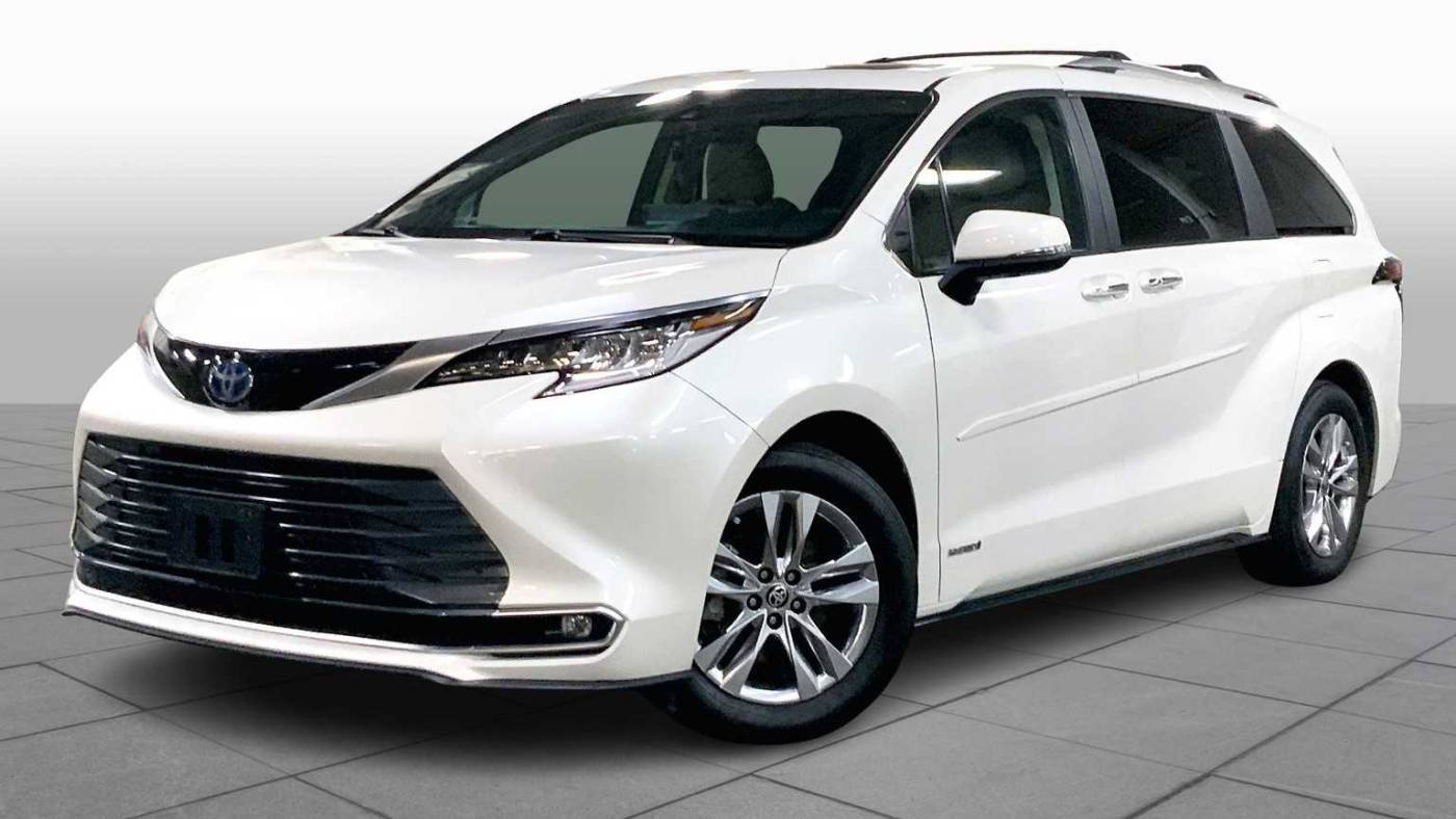 2021 Toyota Sienna Limited — Minivan — 50,333 mi — Danvers, MA
