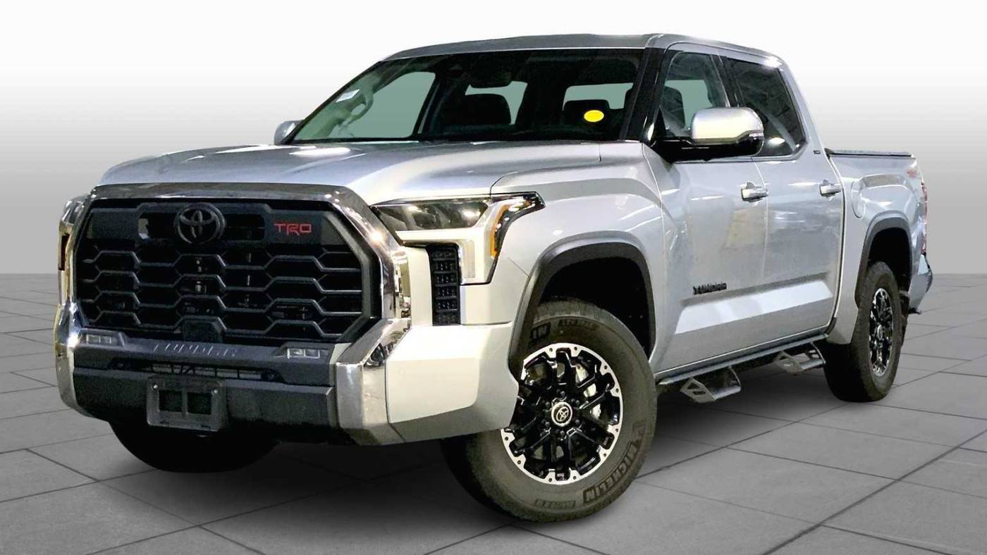 2022 Toyota Tundra SR5 — Pickup Truck — 33,945 mi — Danvers, MA