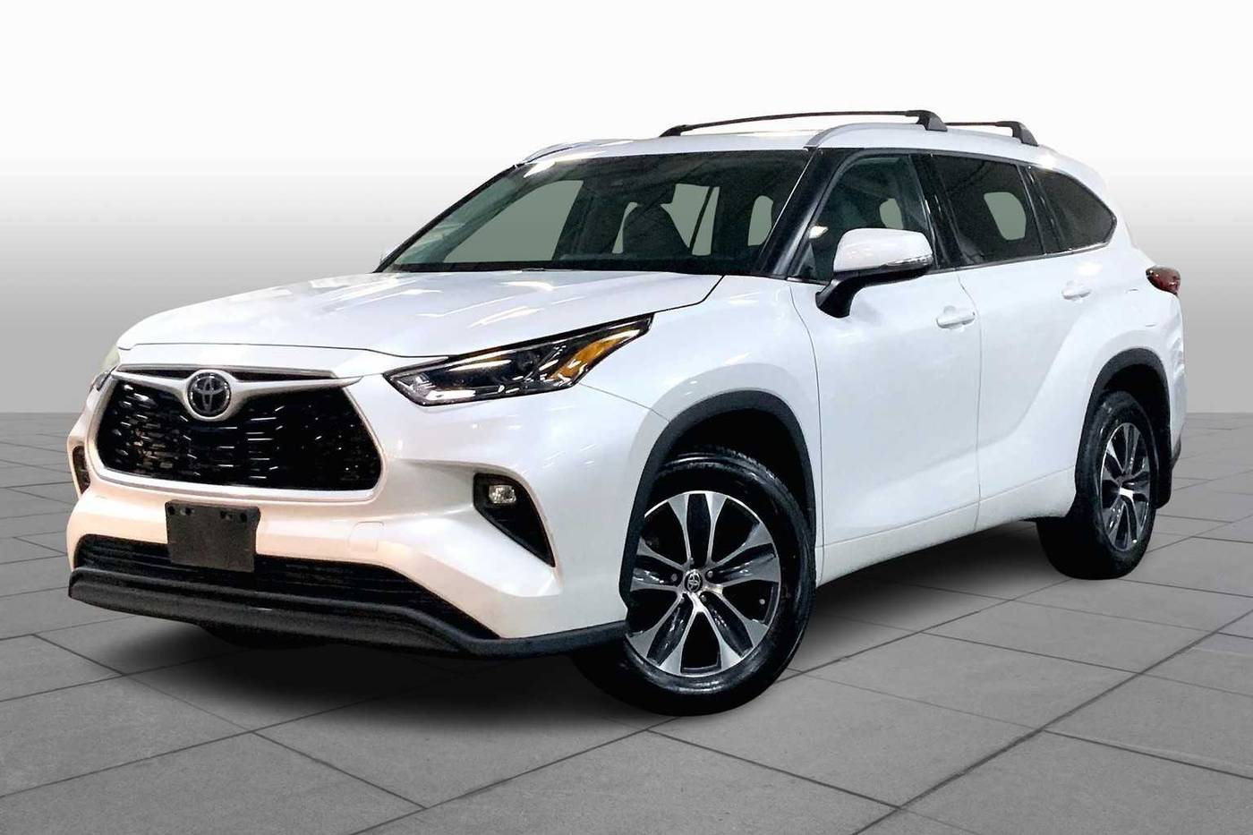 2022 Toyota Highlander XLE — SUV — 72,543 mi — Danvers, MA