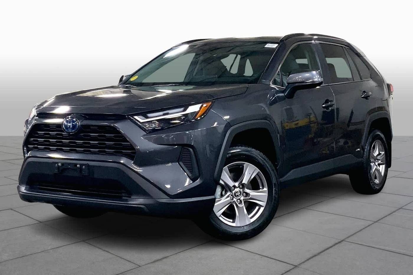 2022 Toyota RAV4 Hybrid XLE — SUV — 26,056 mi — Danvers, MA