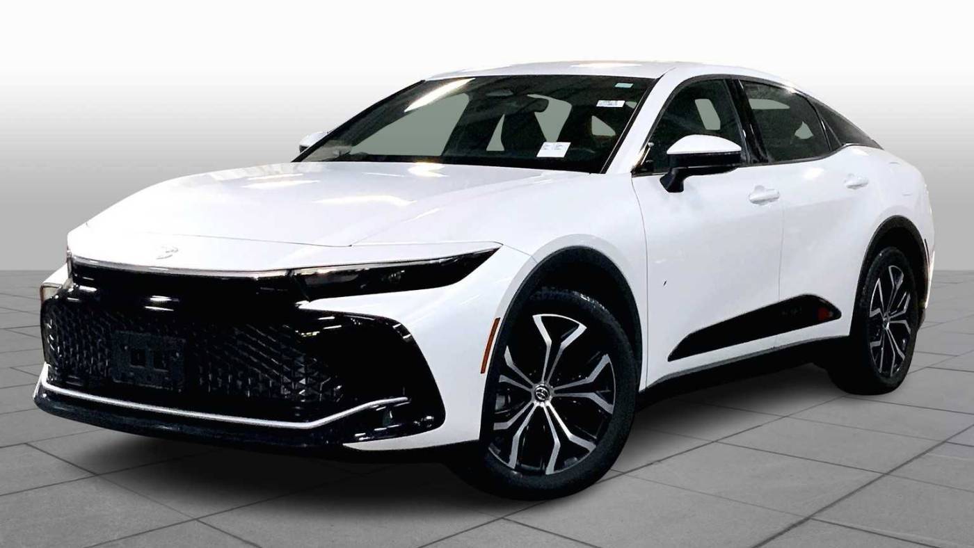 2023 Toyota Crown XLE — Sedan — 19,114 mi — Danvers, MA