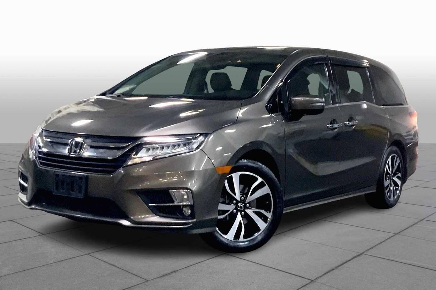 2020 Honda Odyssey Elite — Minivan — 120,786 mi — Danvers, MA