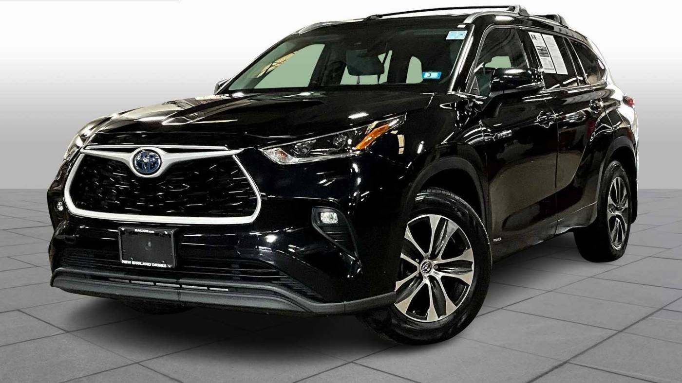 2021 Toyota Highlander Hybrid XLE