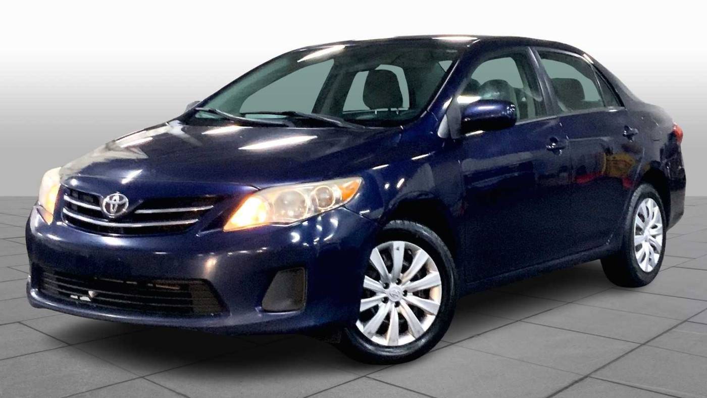 2013 Toyota Corolla LE — Sedan — 112,925 mi — Danvers, MA