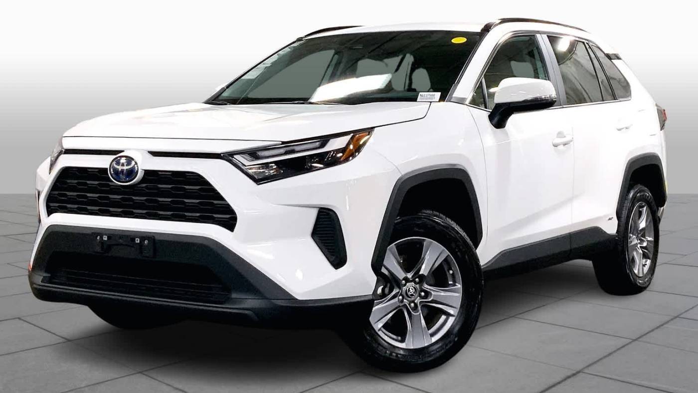 2022 Toyota RAV4 Hybrid XLE — SUV — 33,337 mi — Danvers, MA