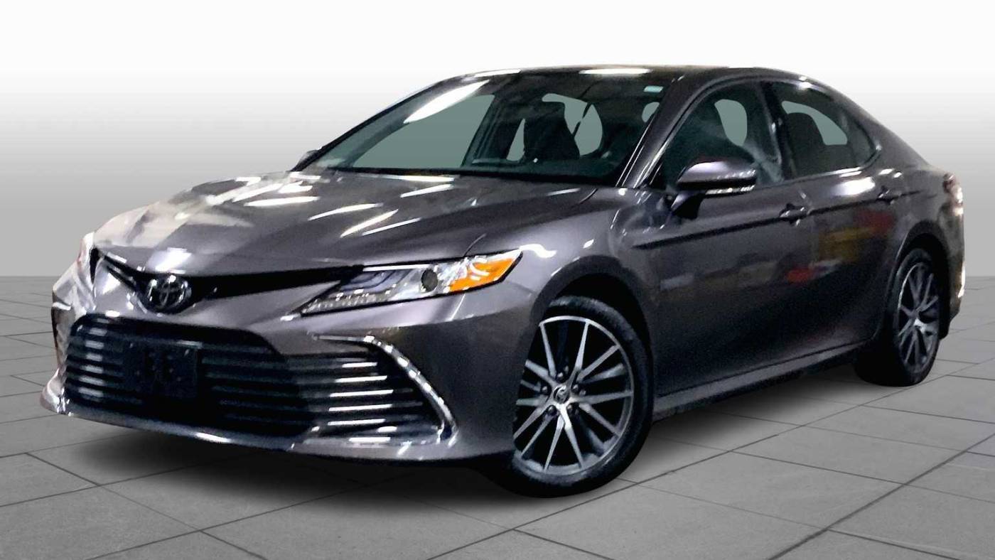 2023 Toyota Camry XLE — Sedan — 22,976 mi — Danvers, MA