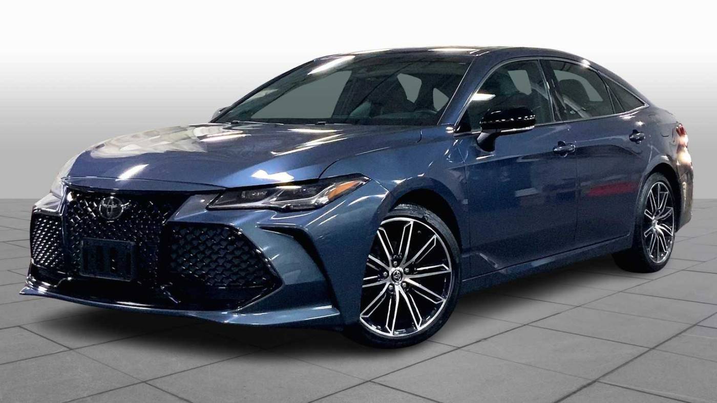 2019 Toyota Avalon Touring — Sedan — 27,325 mi — Danvers, MA