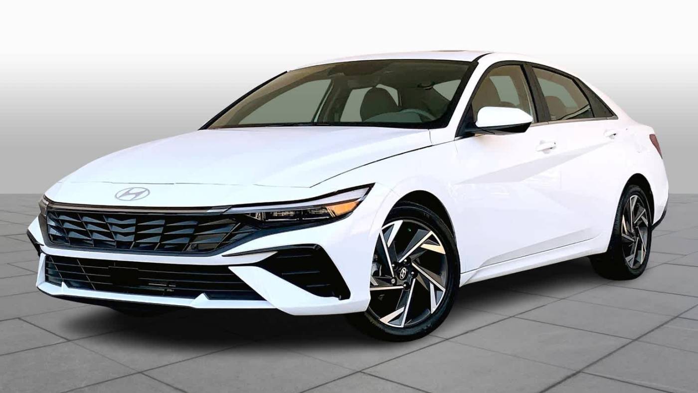 2024 Hyundai Elantra SEL — Sedan — 4,001 mi — Gulfport, MS