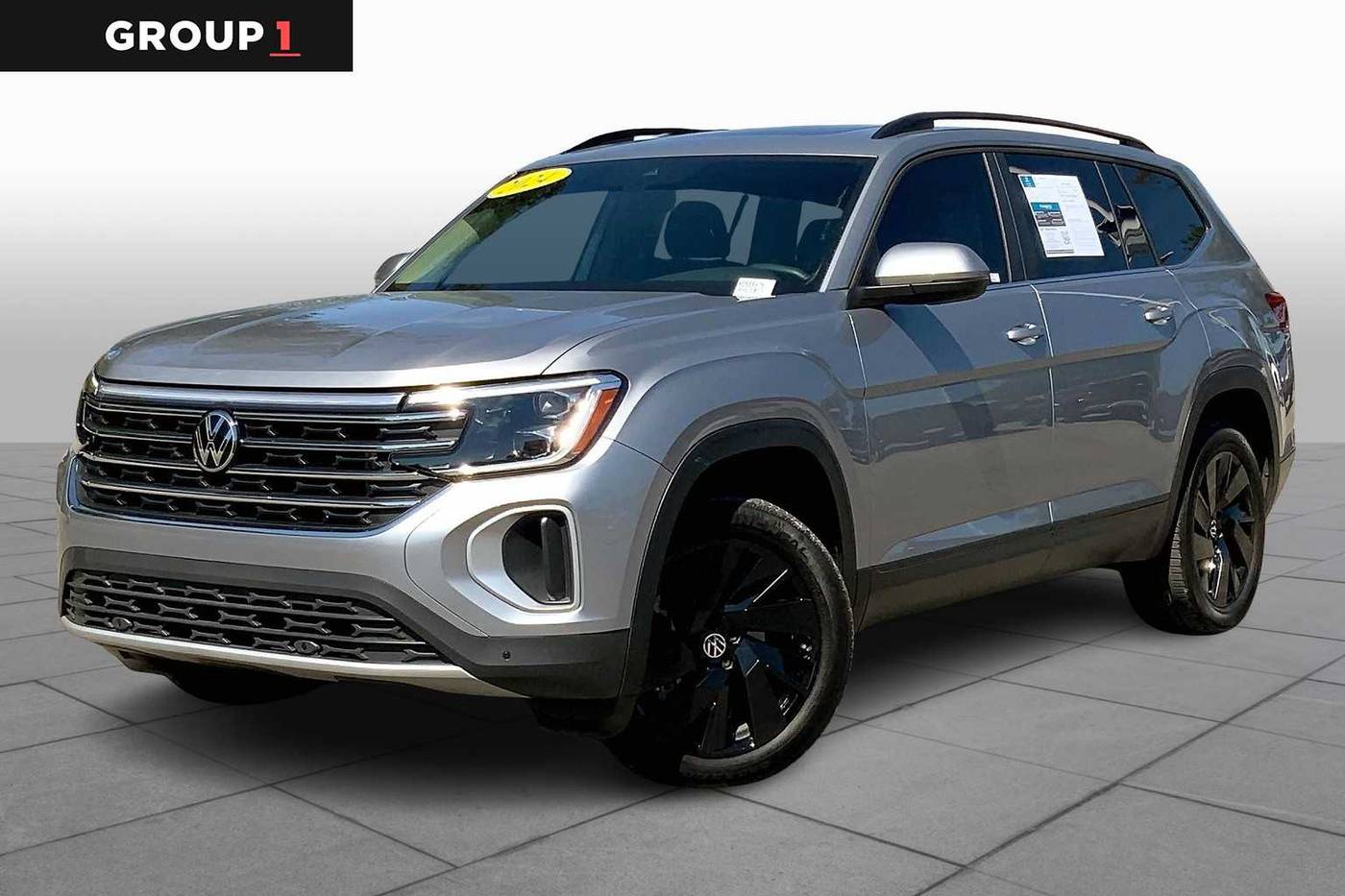 2024 Volkswagen Atlas SE with Technology — SUV — 11,784 mi — Gulfport, MS