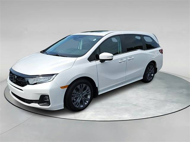 2025 Honda Odyssey Touring — Minivan — 4,345 mi — Gastonia, NC