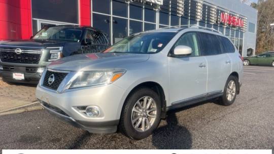 2015 Nissan Pathfinder SL — SUV — 130,080 mi — Chesapeake, VA