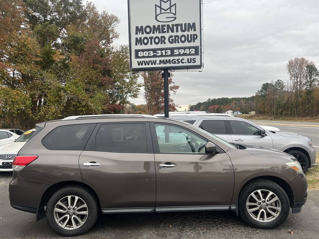 2016 Nissan Pathfinder SV — SUV — 131,676 mi — Lancaster, SC